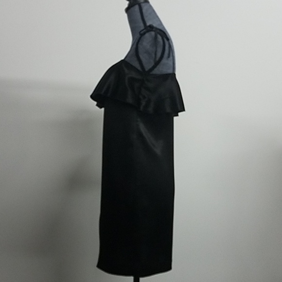 Silky ruffle detail mini dress - Picture 4 of 6